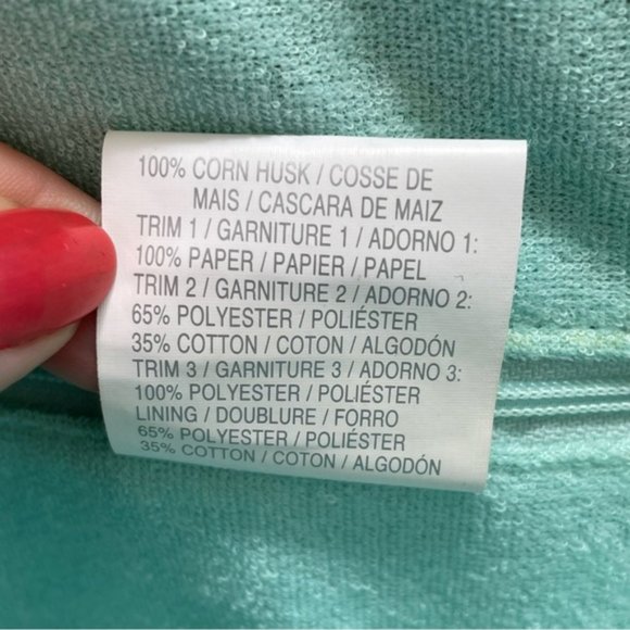 Liz Claiborne Sea Shell Beach Bag - Picture 8 of 10